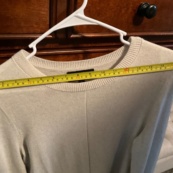 Banana Republic Fine Italian Superloft Yarn Sweater by filpucci - Picture 6 of 7